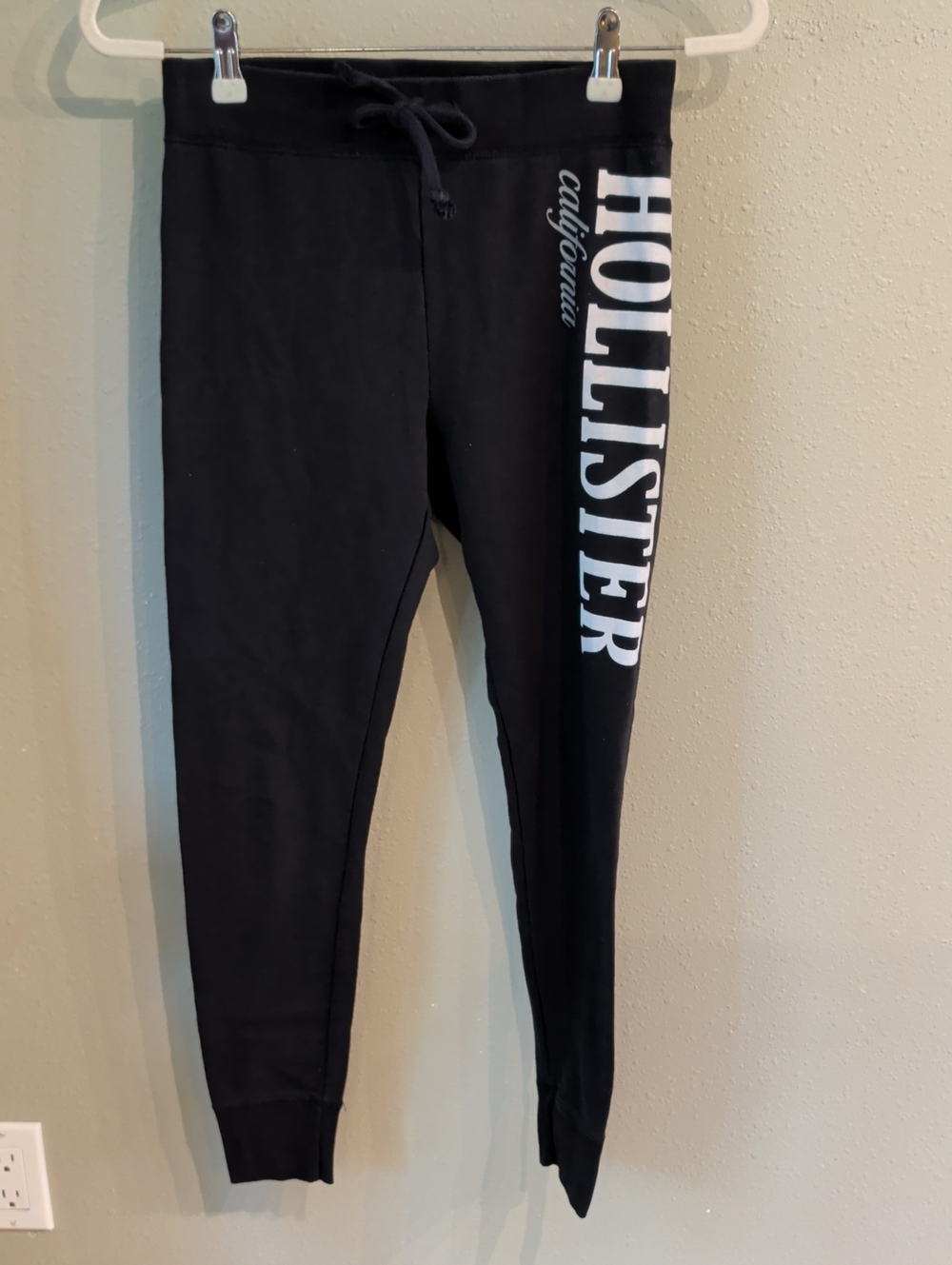 Hollister Y2K Black Jogger Pants Size Small Spell out